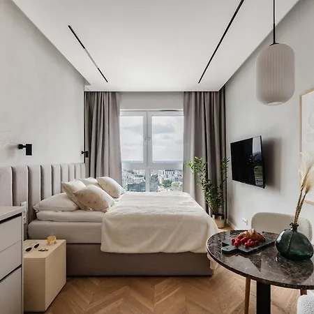 View 21 Floor The Waw Wars * Warschau