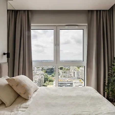 View 21 Floor The Waw Wars * Warszawa